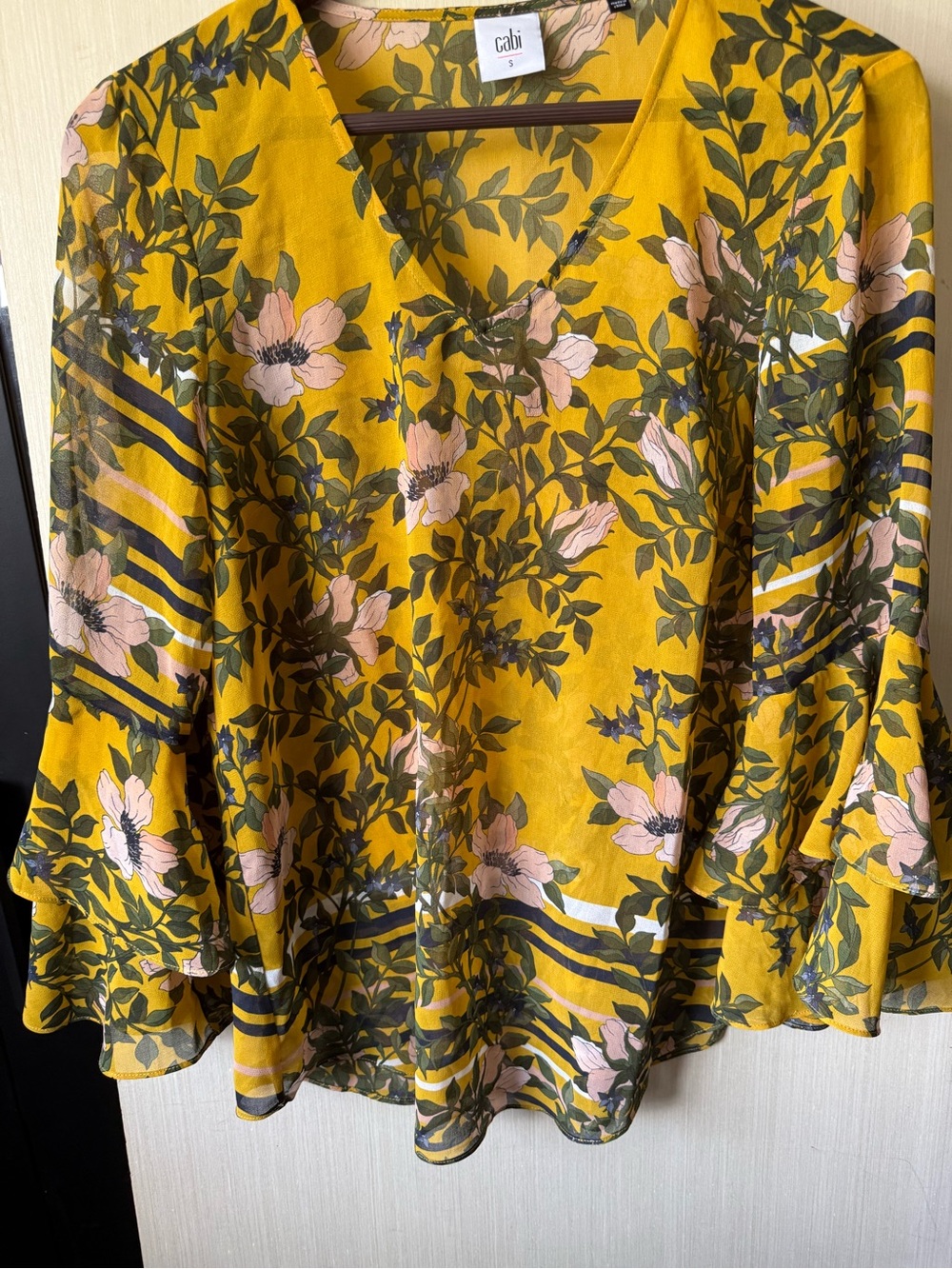 Cabi Floral V-Neck Ruffle Sleeve Blouse - Mustard Pink
